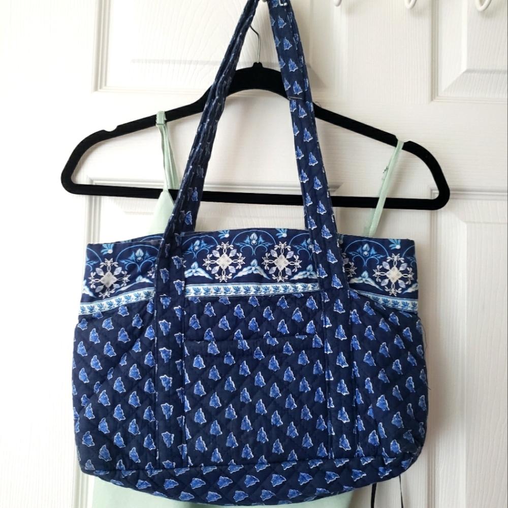 Vera Bradley Shoulder Bag